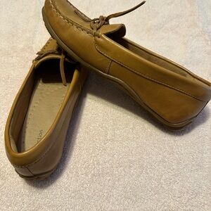 Clarks Tan Leather Women's Loafers